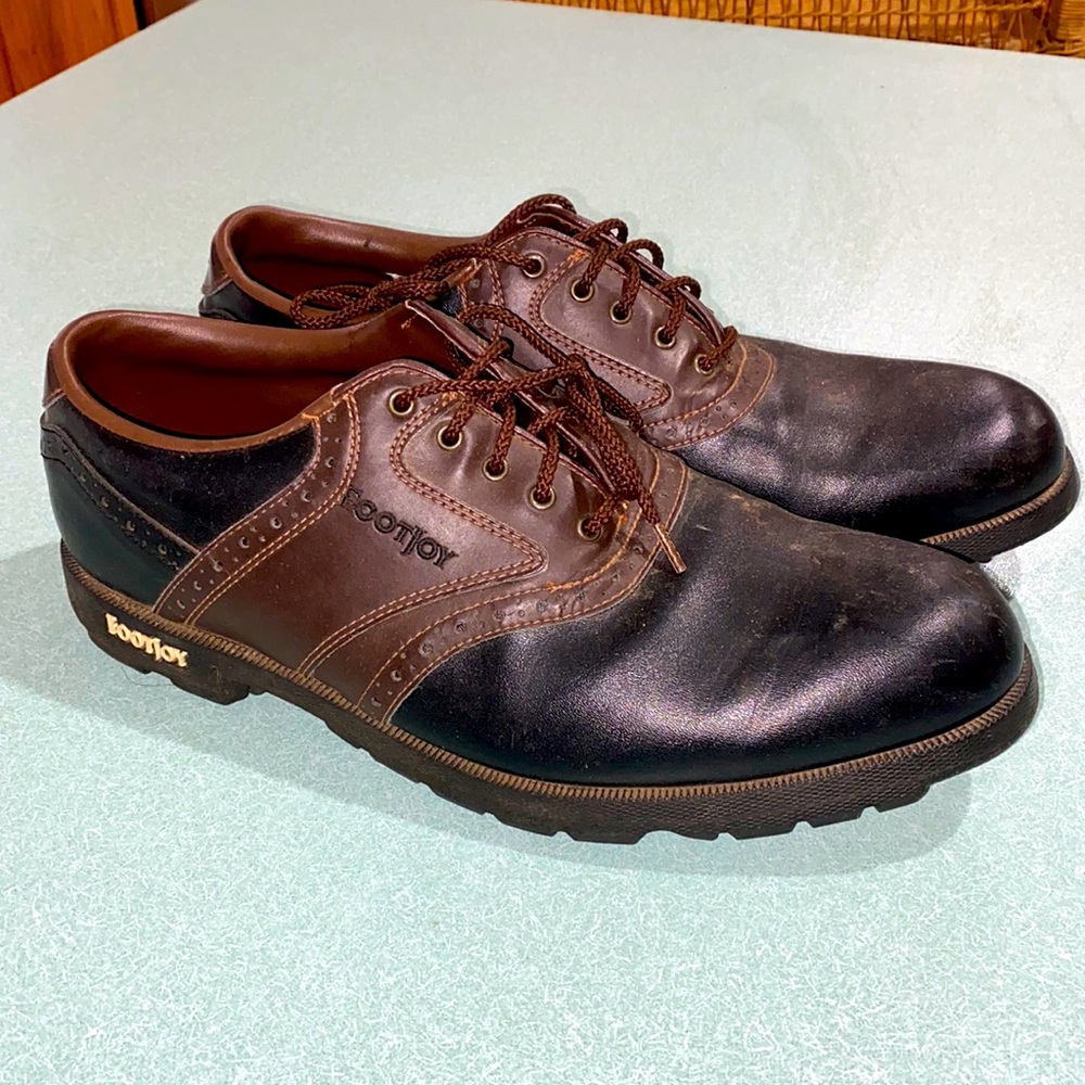 FootJoy 11 1/2 Men's Golfing Oxfords with Soft Spikes